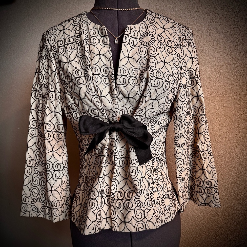 Vintage 90s Linen Embroidered Cream Black Floral Jacket Top 4 S Bandolino